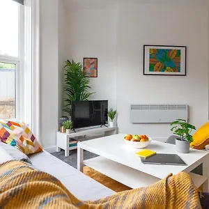 newly-refurbished-apartment-keighley-town-centre.yorkshirehotels.net/