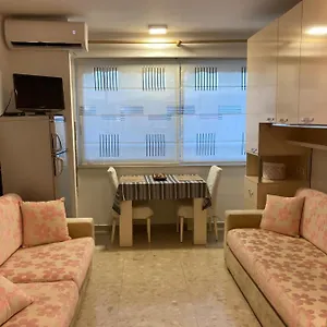piazza-center-studio.albaniahotels.org/